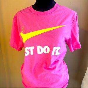 Nike women’s pink and yellow T-shirt